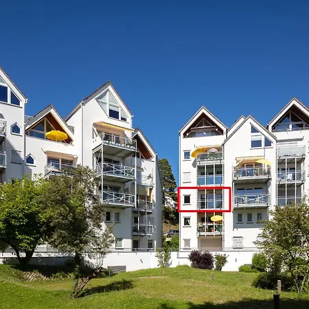 Schilfgras אוברלינגן